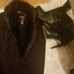 Black Sweater with faux collar